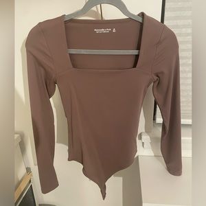 Brown long sleeve square neck bodysuit